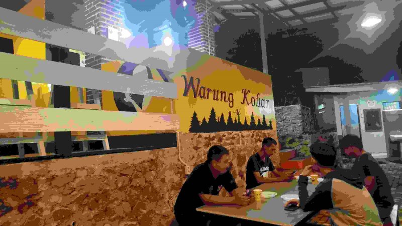 Warung Kobar Tempat Nongkrong bareng Besti di Pamijahan Bogor 